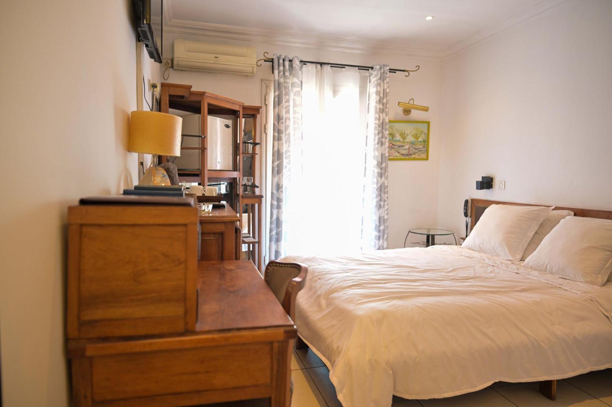 אנטננריבו Hotel Brajas מראה חיצוני תמונה