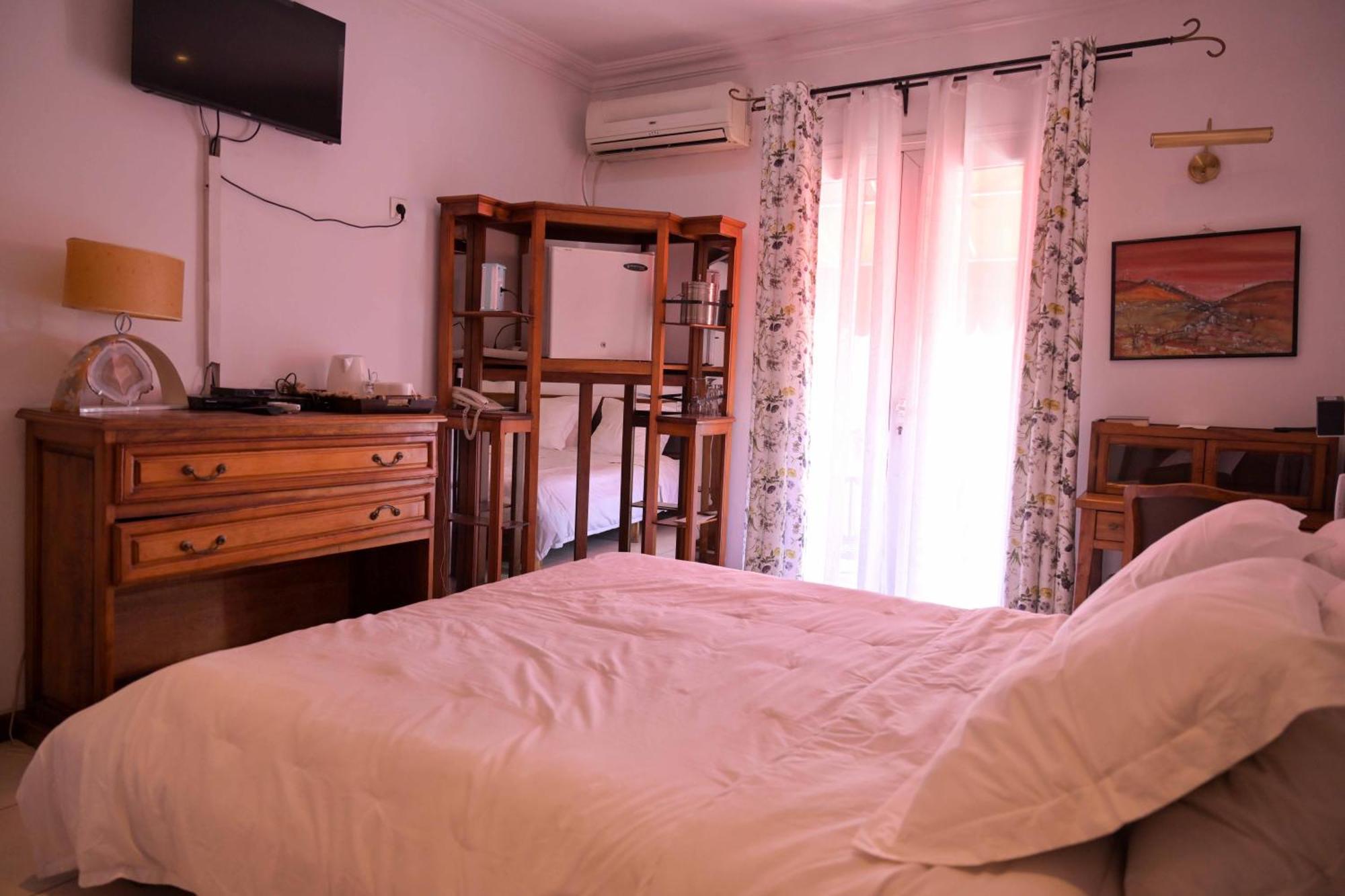 אנטננריבו Hotel Brajas חדר תמונה